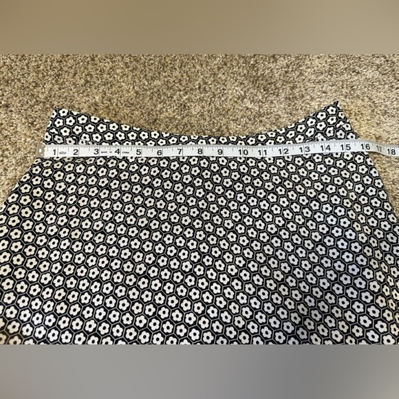 Michael Kors paisley print silk lightweight mini skirt size 6 - Picture 7 of 8